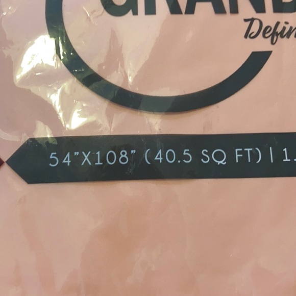 COPY - Tablecloth - Picture 3 of 4